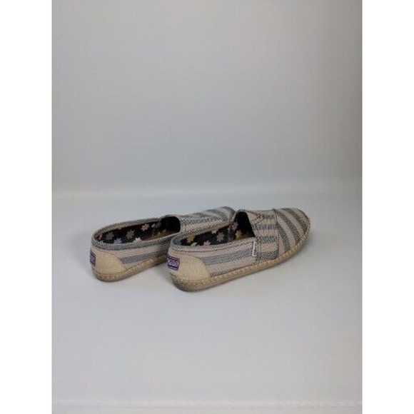 Bob's Skechers Women's Striped Textile Loafer Slip On Shoe Size 8.5 - Picture 6 of 16